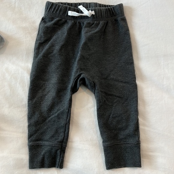 B1G1F Cat & Jack Onesie and Pants Set 12M - Picture 2 of 4